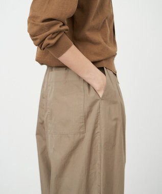 ATON COTTON LAWN | タックワイドパンツ BEIGE