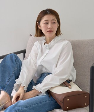 YECCA VECCA イージケアフリルカラーシャツ Off White