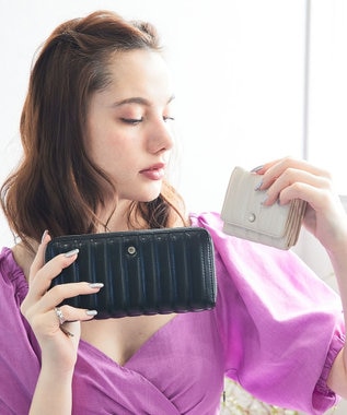 style code 【MERCURYDUO/マーキュリーデュオ】スタッズキルティング　ラウンド長財布 ブラック