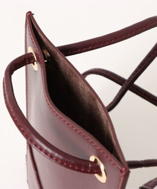 style code [Lyrss/リルス] イタリア製牛トコ皮 CITYエシカルレザースマート ショルダーポケット ワイン