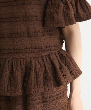 Green Parks ・ＳＵＧＡＲ　ＳＰＯＯＮ　レースフリルプルオーバー Brown