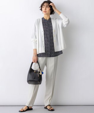 23区 【先行予約/WEB&一部店舗限定】スビンハイツイスト Vネック カーディガン ホワイト系