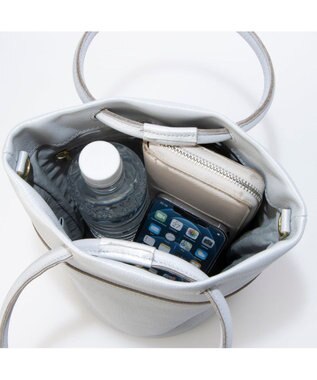 UNBILLION 【テレビ ドラマ着用アイテム】ペルケ perche / 姫路レザー丸手ハンドル2wayバケツバッグ ライトシルバー