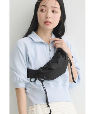 earth music&ecology ギャザーボディバッグ Black