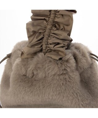 UNBILLION カシュカシュ cachecache / フリルハンドルエコファー巾着バッグ オーク