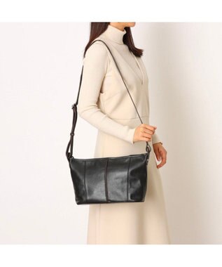 UNBILLION アトランタ ATLANTA / やぎ革軽量ショルダーS