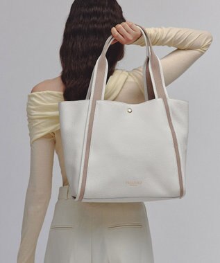 TOPKAPI 【TREASURE TOPKAPI】ソフトシュリンク テープハンドル A4 トート バッグ ホワイト