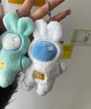 WEGO スペースラビットぬいぐるみキーホルダー ホワイト