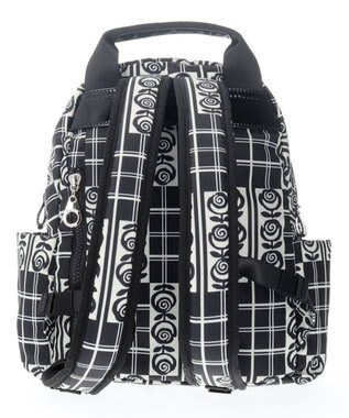 ANNA SUI ジャーニー コンパクトリュック ブラック