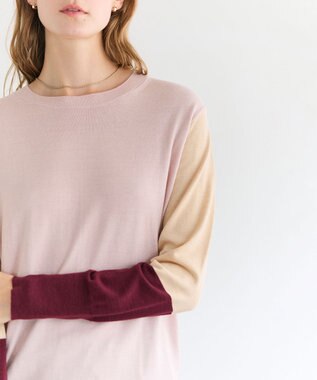 BEIGE， CHLOR / ウールシルク配色クルーネックニット Pink
