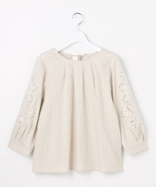 自由区 S エンブロイダリーブロードパフスリーブ ブラウス