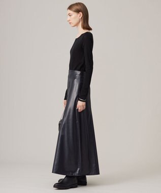 ICB L 【洗える】リヨセルカシミヤスムース ボートネックカットソー ブラック系