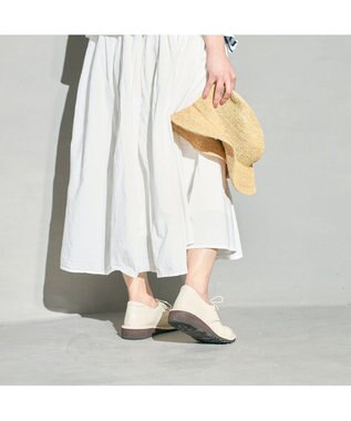 ing <ing>【サスティナブル】レースアップスリッポン アイボリー