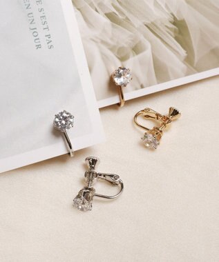 Tiaclasse ワンポイントクリスタルイヤリング シルバー