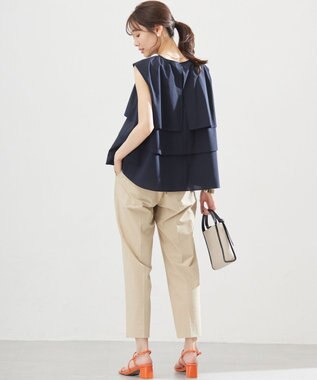 組曲 スーパーライトストレッチテーパード パンツ ベージュ系