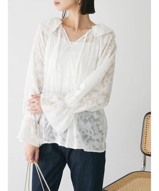 Green Parks シアージャガード花柄フリルブラウス Off White