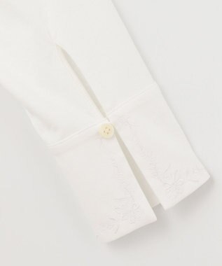 自由区 【洗える】エンブロイダリー スキッパーチュニック アイボリー系