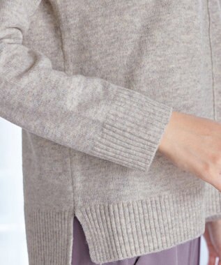 Tiaclasse 【安田美沙子さん着用・洗える】メランジVネックニットプルオーバー グレージュ