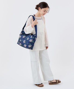 LeSportsac DELUXE EASY CARRY TOTE/フローラルブルームズネイビー フローラルブルームズネイビー