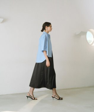 #Newans 【洗濯機可能/シワになりにくい】〈お尻・太ももをカバー〉フレアスリーブイタリアンカラーシャツ ブルー