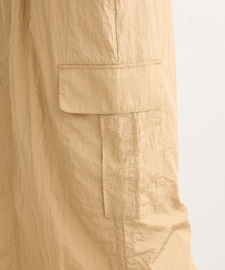 Green Parks シャイニーカーゴスカート Camel