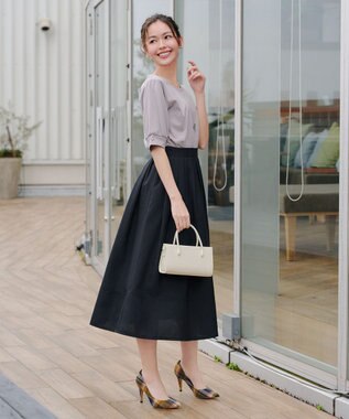 Tiaclasse L 【小倉優子さん着用・洗える・接触冷感・汗ジミ防止】“サマさまカットソー”パール付きパフスリーブトップス グレージュ