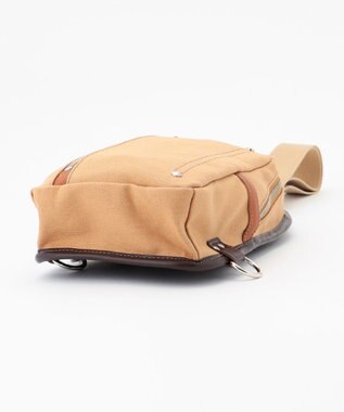 UNBILLION Otias 8号キャンバス牛革付属タテ型ボディバッグ ベージュ