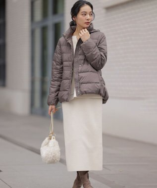 組曲 【加藤ローサさん着用】スムースストレッチニットアップ アイボリー系