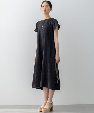 組曲 L エンブロイダリーレースフレアスリーブ ワンピース ブラック系