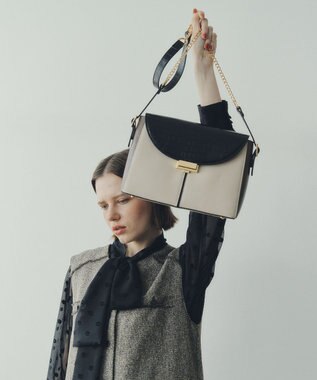 YECCA VECCA 配色メタルポイントバッグ Ivory