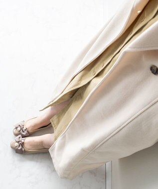 Bridget Birkin 【Bridget Birkin】ビッグパールリボンフラットシューズ ベージュエナメル