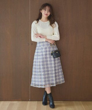 Feroux 【洗える】ビジュー襟 プルオーバーニット アイボリー系