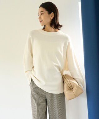 UNFILO 【洗える】ふわふわニット ラウンドヘム オフ