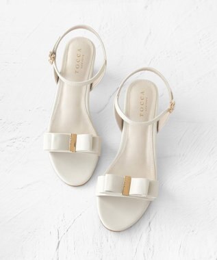 TOCCA NOBLE RIBBON SANDALS サンダル アイボリー系