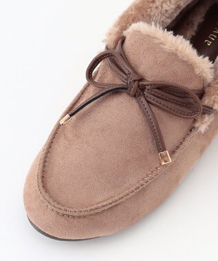 ANY SIS リボンフェイクファー モカシン ベージュ