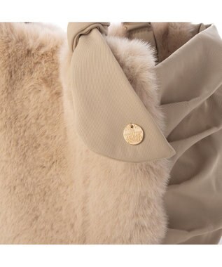 UNBILLION カシュカシュ cachecache / 下がりリボンエコファーコンビラウンドトート アイボリー