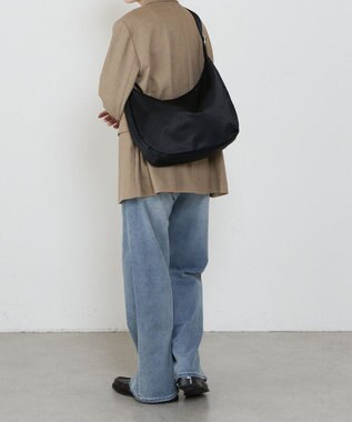 russet ラウンドビッグショルダーバッグ(CE-1292) Black2（シルバー金具）