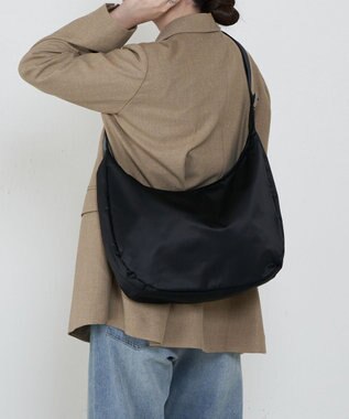 russet ラウンドビッグショルダーバッグ(CE-1292) Black2（シルバー金具）