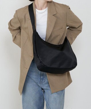 russet ラウンドビッグショルダーバッグ(CE-1292) Black2（シルバー金具）