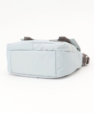 Y'SACCS ダブルタブ　トラベルポシェット ライトグレー