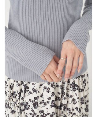 earth music&ecology ＳＥＴ２点Ｖネックジャンスカ＋ハイネックニット Gray