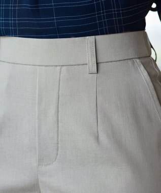 Tiaclasse L 麻混ストレッチテーパードパンツ ライトグレー