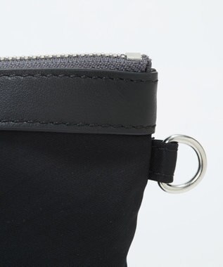 TOPKAPI 【Breath TOPKAPI】MORPH モーフ リンクルナイロン 舟形 ポーチ　撥水 ブラック