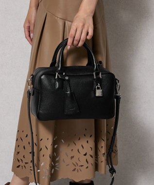 style code 【人気モデル再入荷！】【PADMA/パドマ】 キーチャーム付 本革ボストンバッグ ブラック