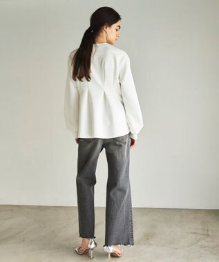 GRACE CONTINENTAL タックカットトップ ホワイト