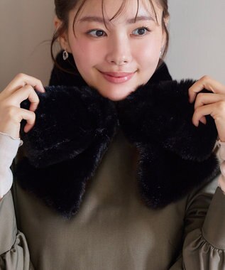 Tiaclasse リボン型ファーティペット ブラック