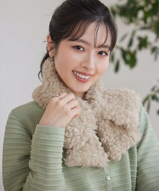 Tiaclasse リボン型ファーティペット アイボリー