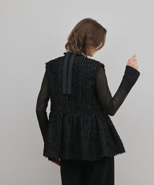 GRACE CONTINENTAL カットジャガードペプラムジレ ブラック