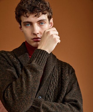 JOSEPH ABBOUD 【イタリア糸使用/軽く暖かい】 ラムウールケーブル柄ショールカラーカーデ カーキ系