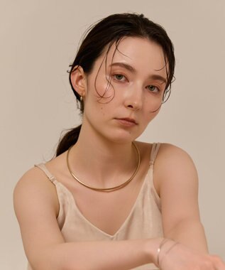 Phoebe 〈金属アレルギー対応〉スイングドロップピアス　ゴールド/ニッケルフリー ゴールド